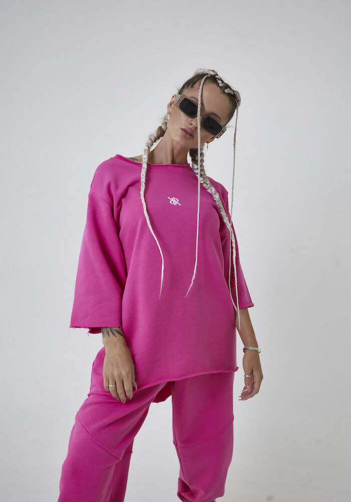 Sweatshirt Grab