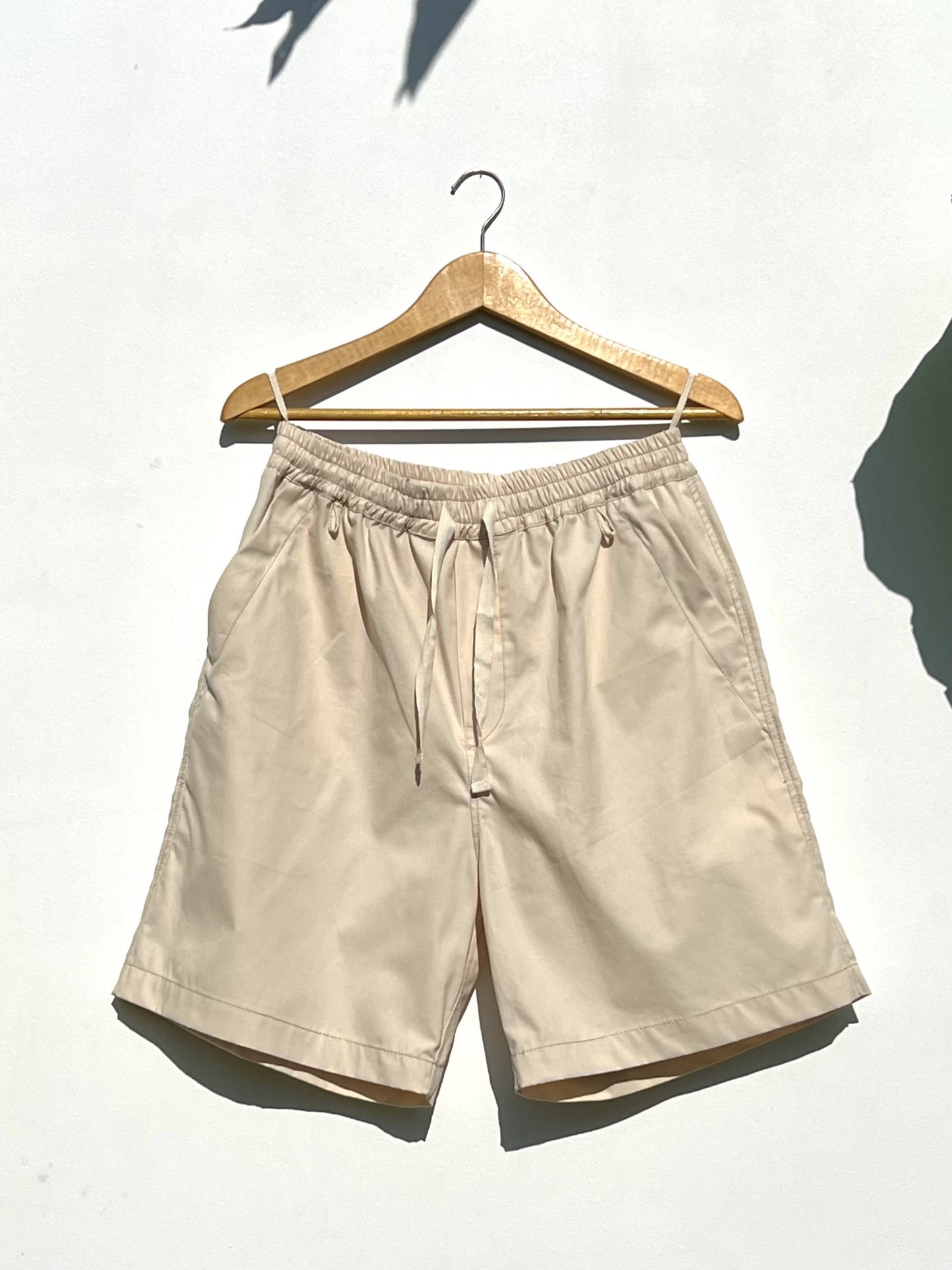Bermuda shorts ivory