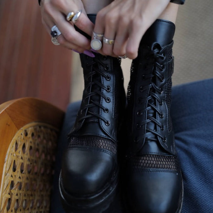 Net boots black