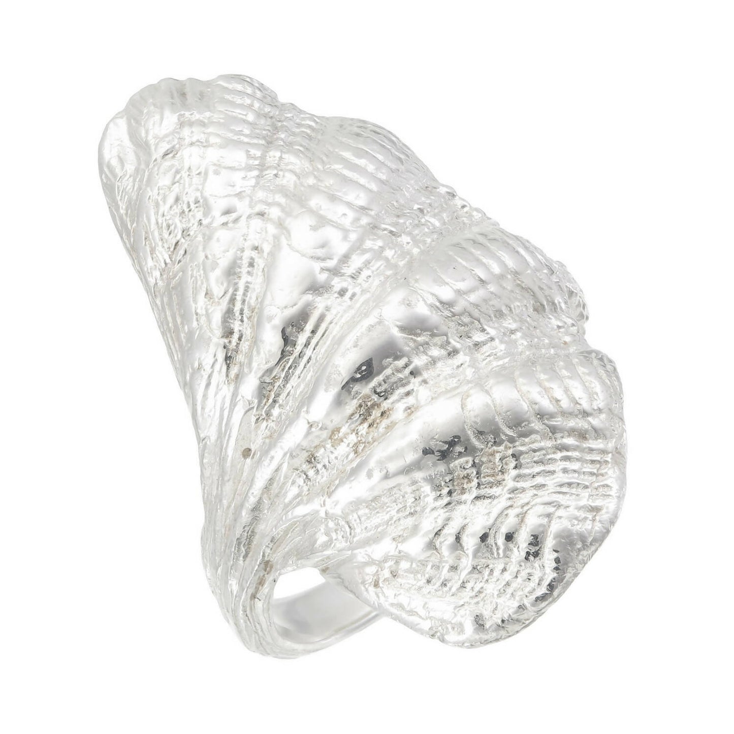Clam shell ring