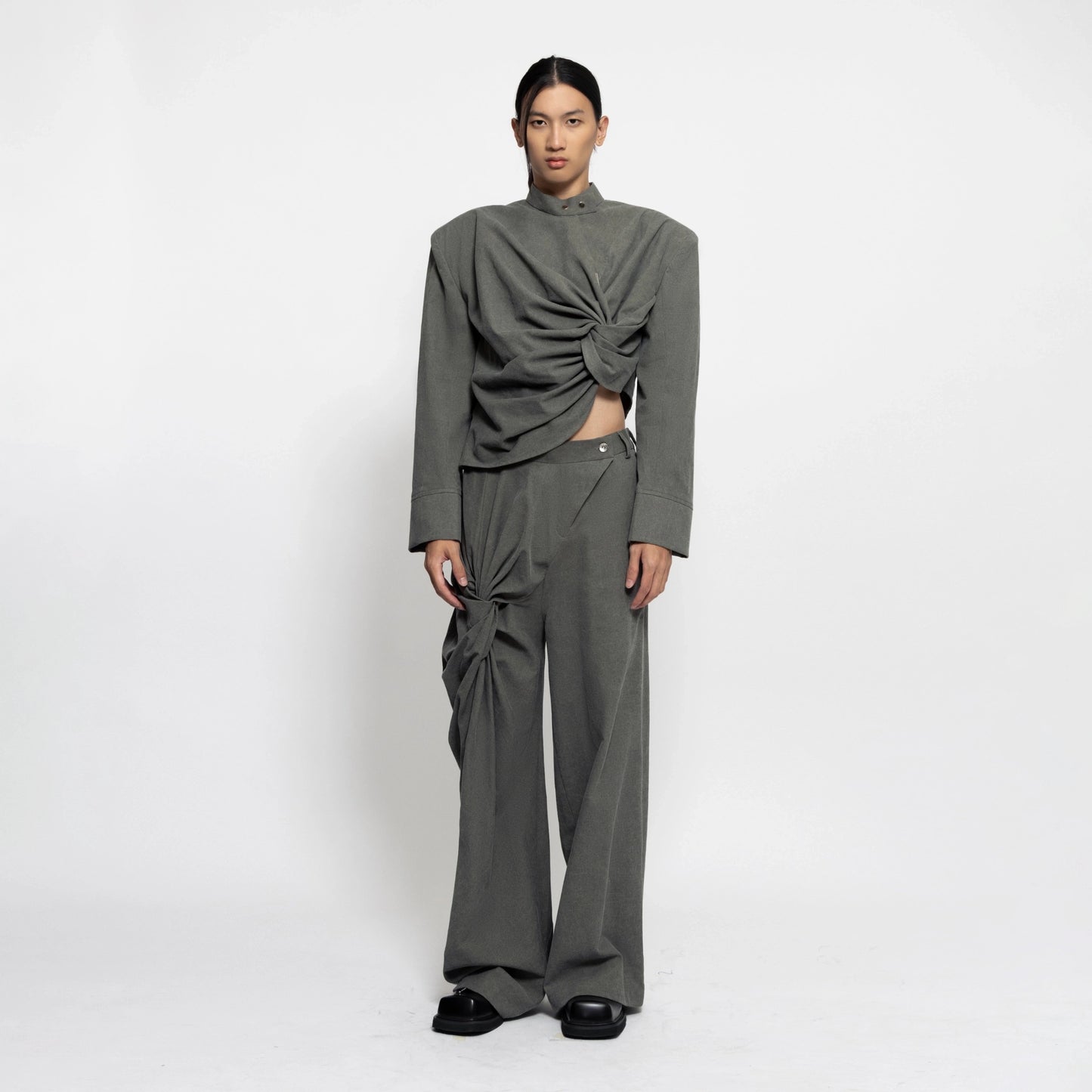 VOID TROUSERS GREEN
