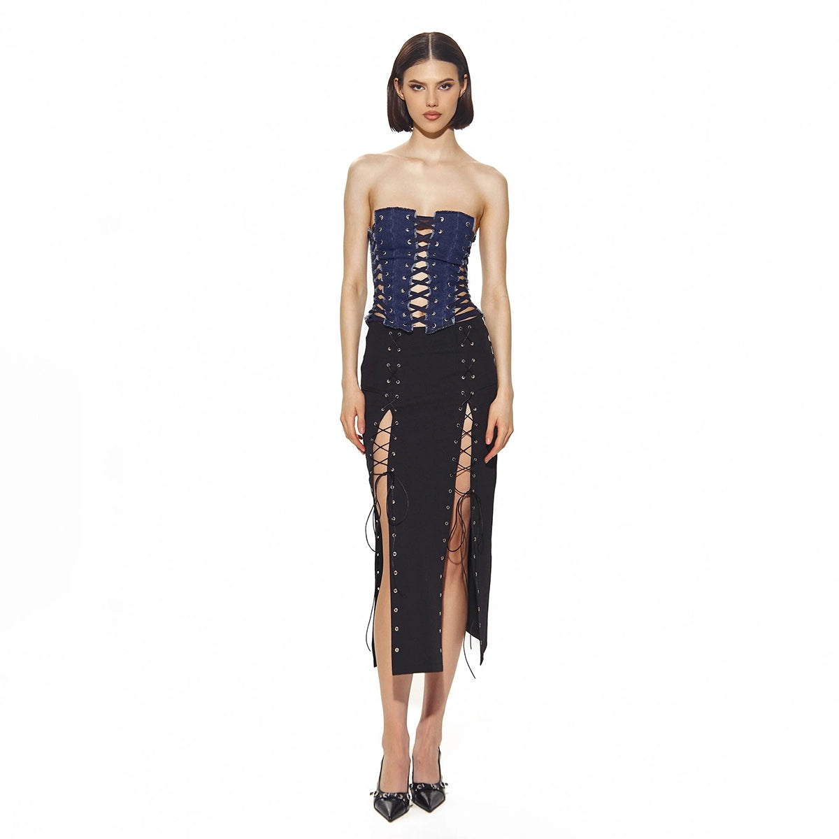 SKIRT WITH GROMMETS