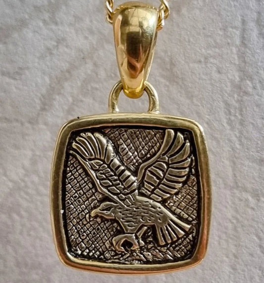 Eagle pendant in ogld