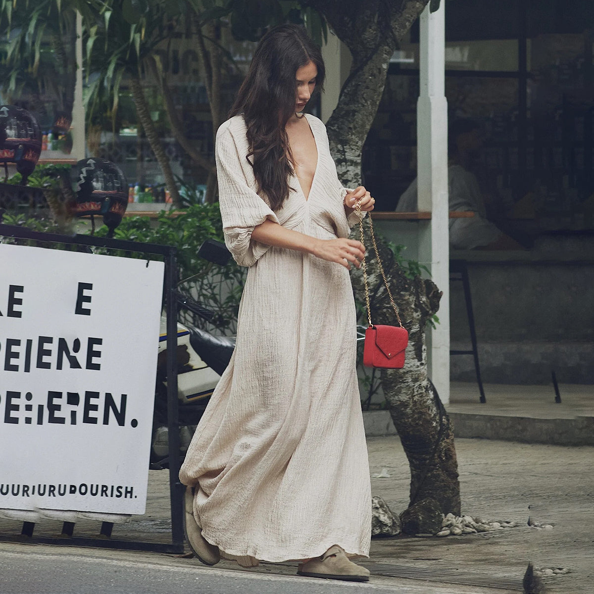 VICTORIA MAXI DRESS IN BEIGE LINEN CRINKLE