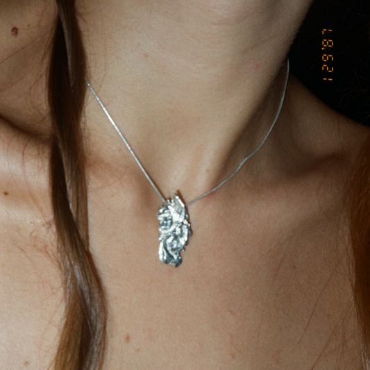 NECKLACE DENTED