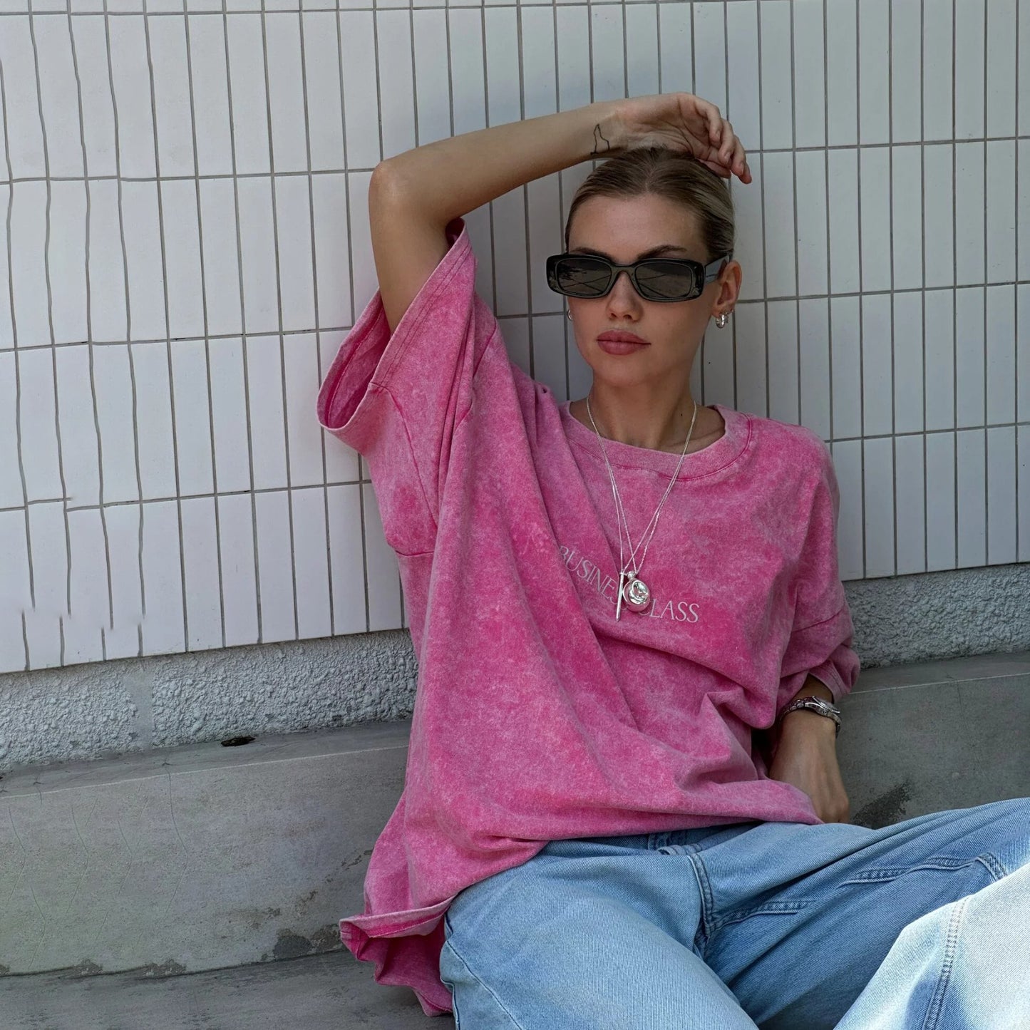 BUSINESS CLASS OVERSIZED T-SHIRT IN PINK