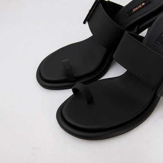 Szabo Black Sandals