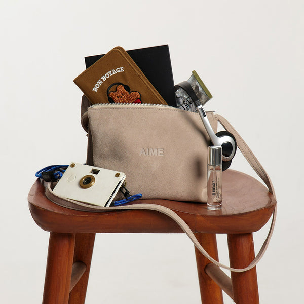 Light Bag Dust – AIME