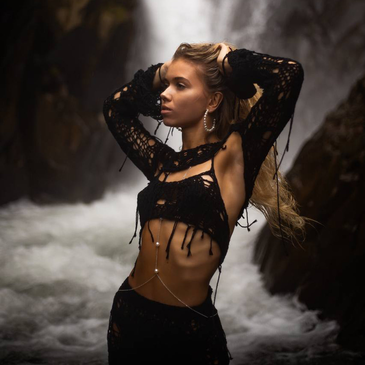 MARSI SET IN BLACK