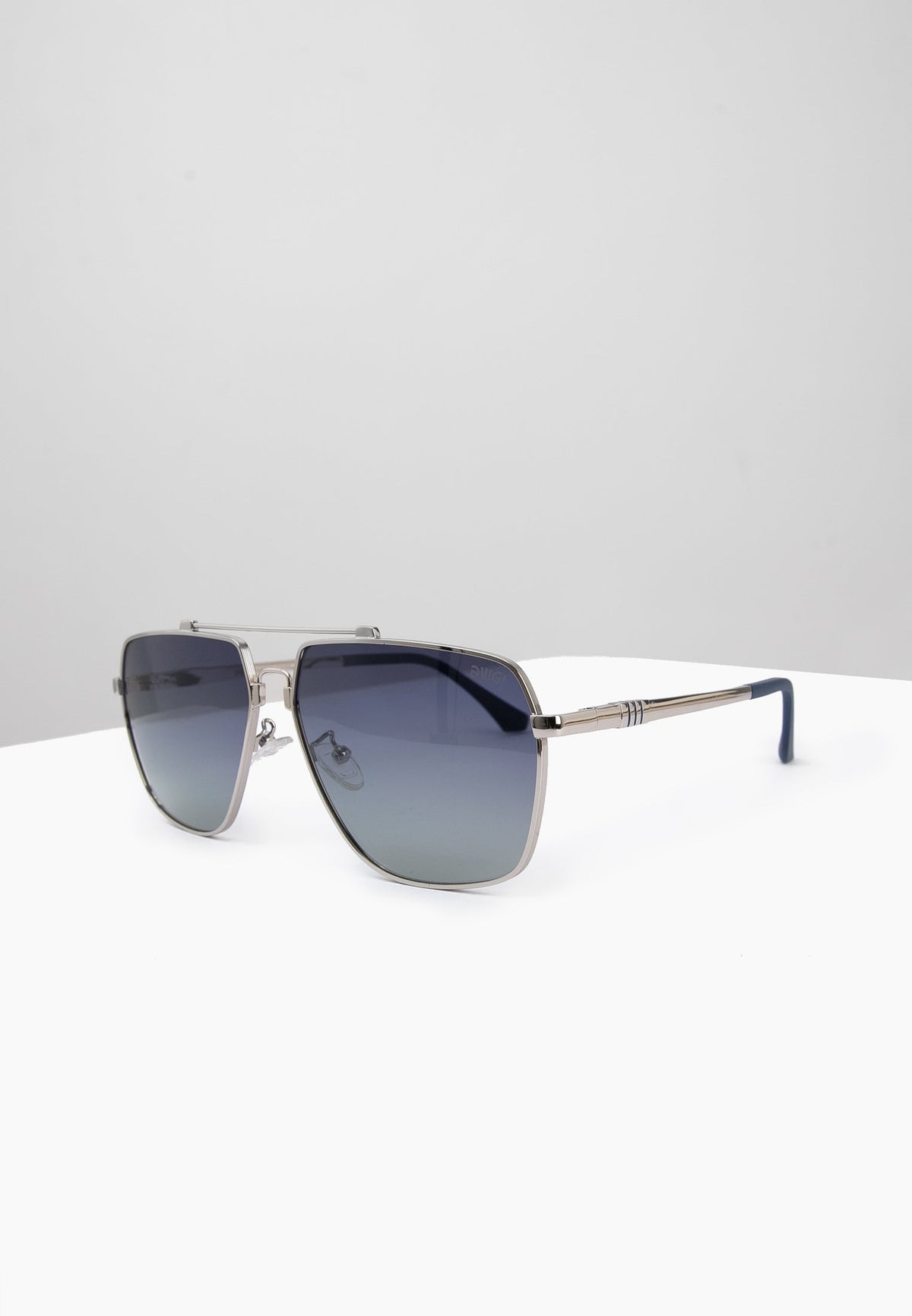 Silver Aviator Sunglasses