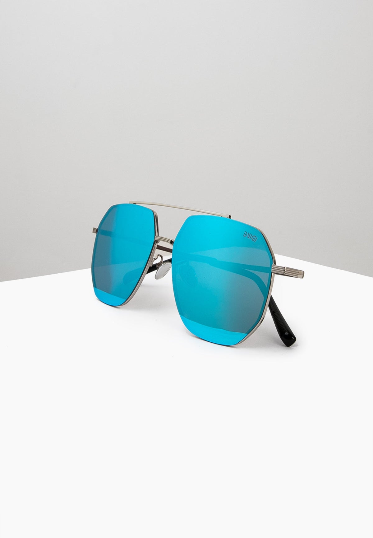 Blue Mirrored Aviator Sunglasses