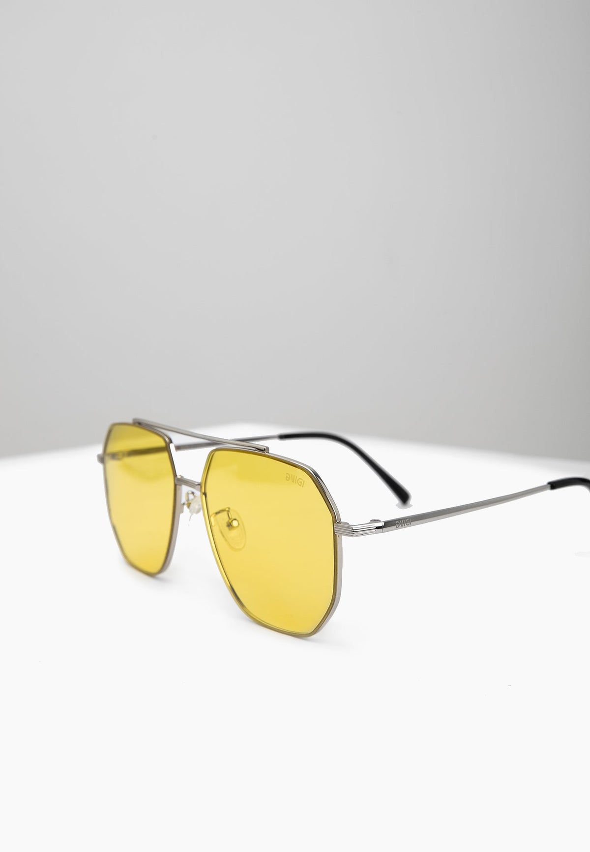 Silver Yellow-Tinted Aviator Sunglasses