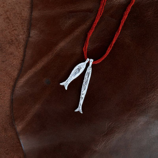 Necklace Asho Amulet in Silver