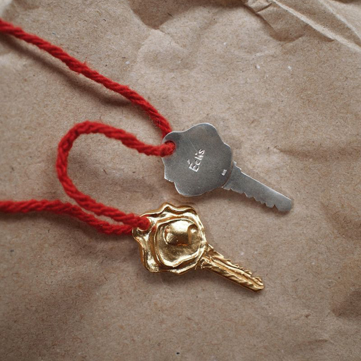 Necklace Nephthys Amulet in Gold