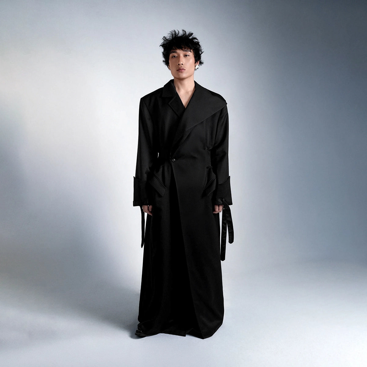 COAT BLACK