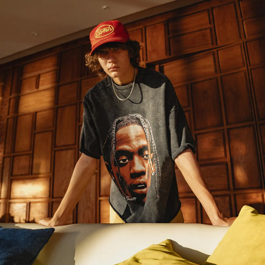 T-SHIRT WITH PRINT TRAVIS SCOTT