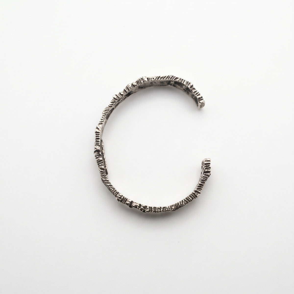 BANYAN TREE CUFF