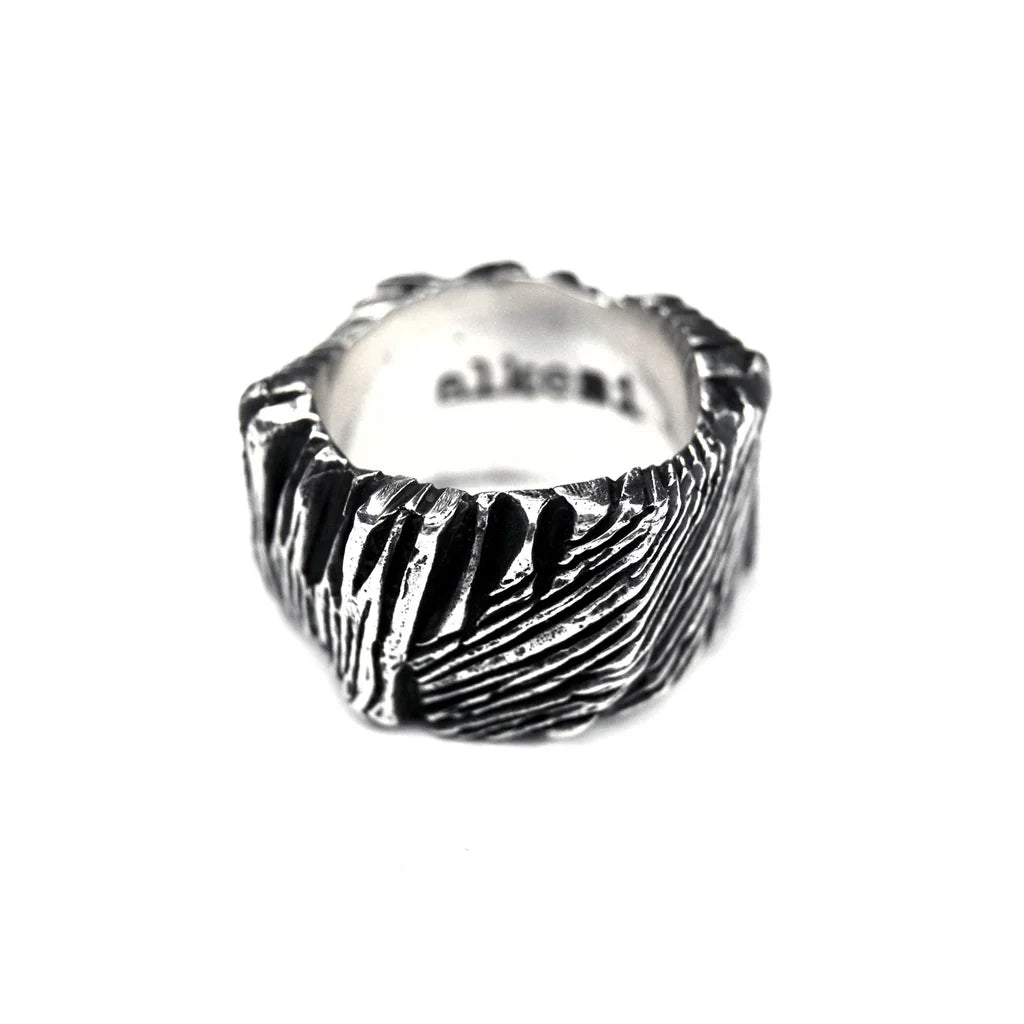 WIDE TREE BARK RING