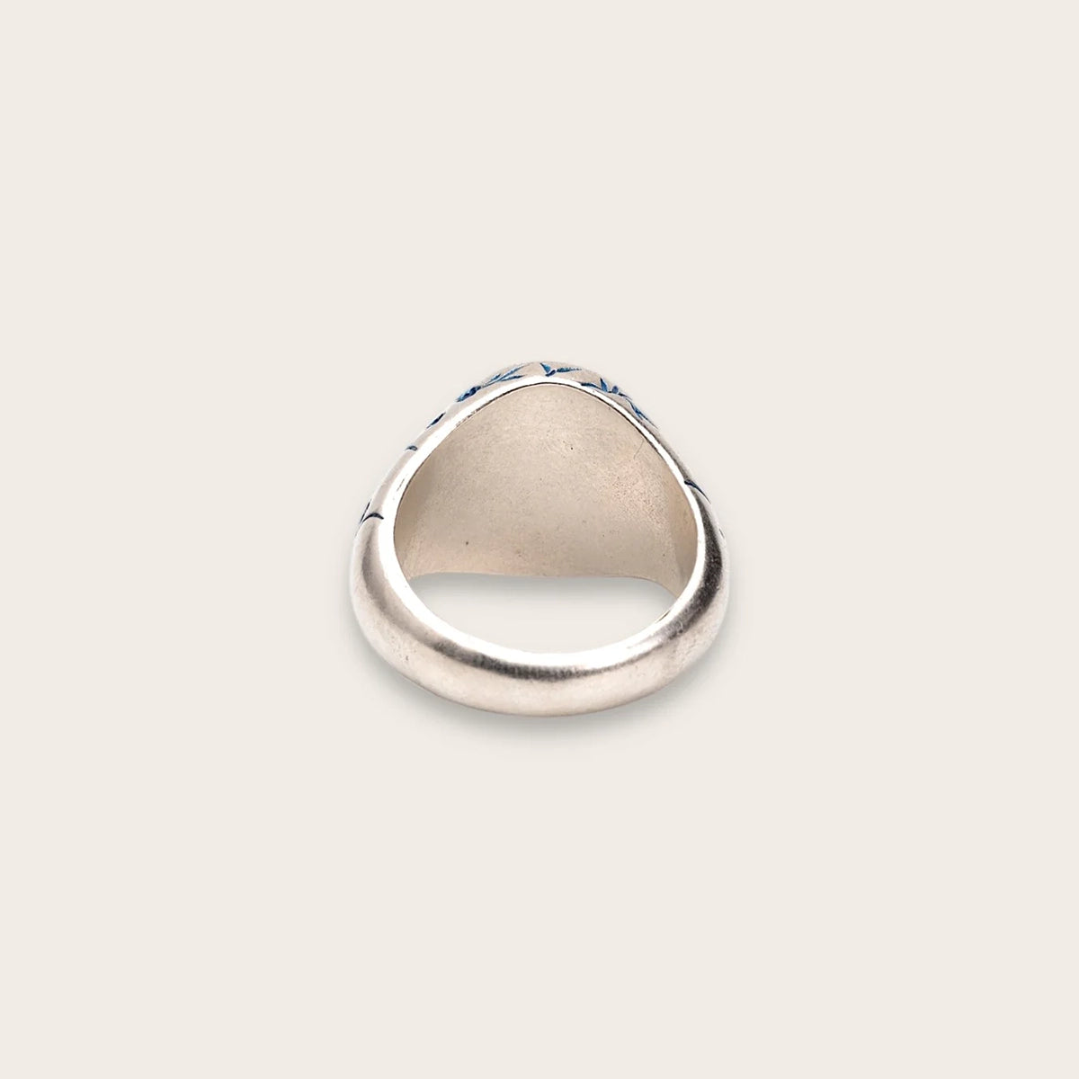 BLUE HEART SIGNET RING IN SILVER