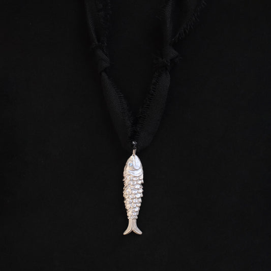Necklace Meena Amulet Silver