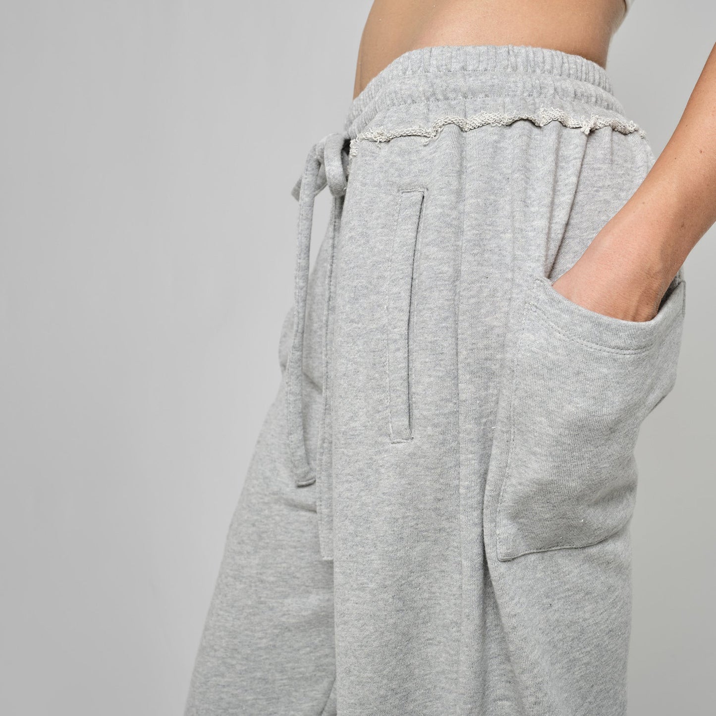 Barrel Tracks Pants In Grey