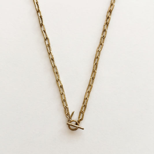 CHUNKY CHAIN NECKLACE
