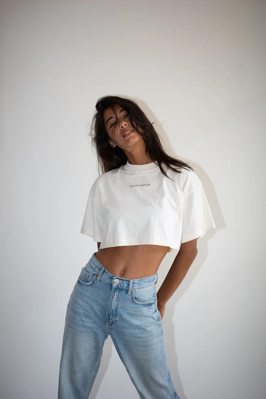 Cropped exposed tee