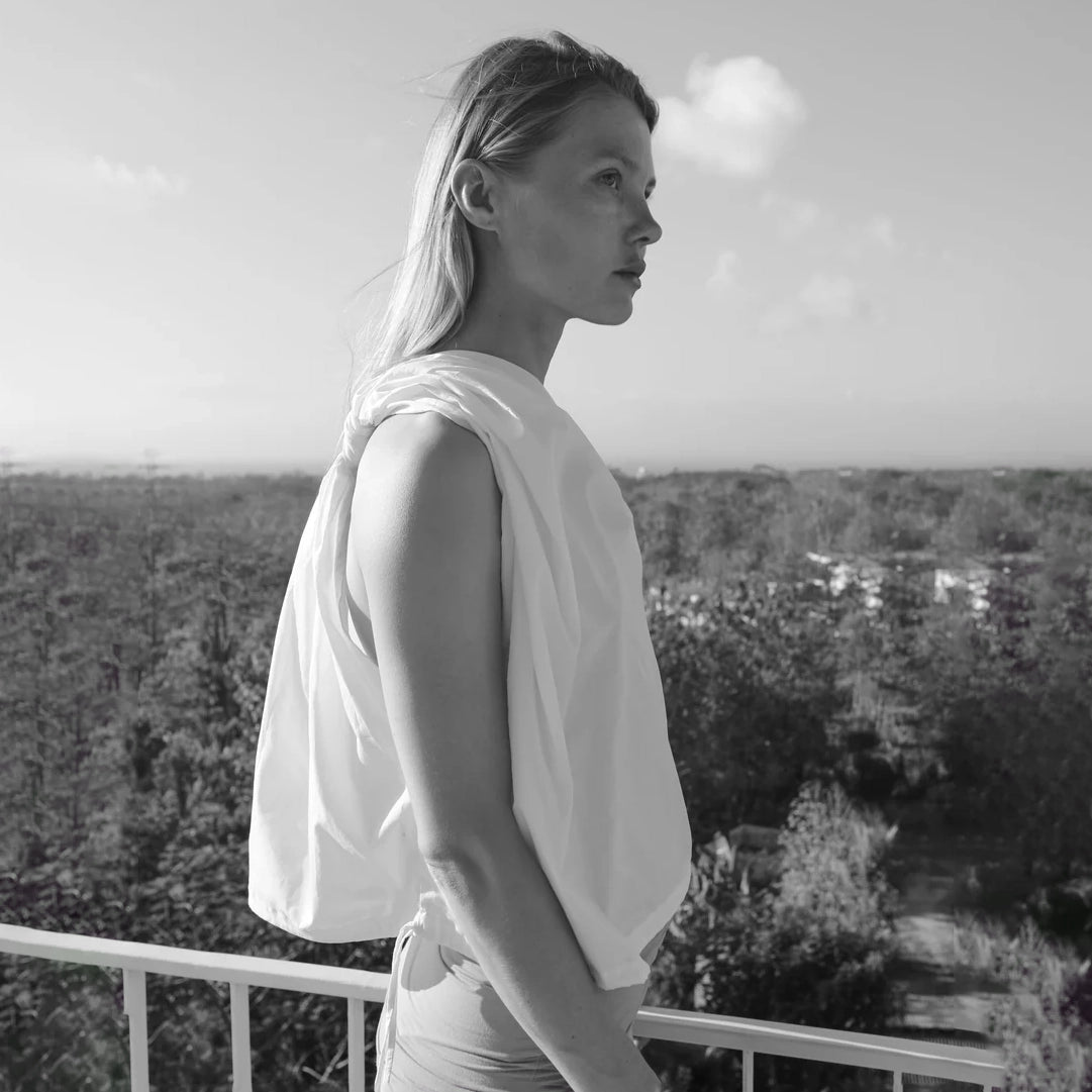 POPLIN TOP IN WHITE