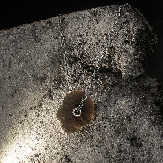 METORITIC TEKTITE PENDANT+CHAIN