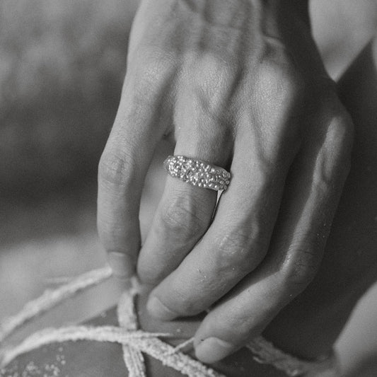 Dot Ring