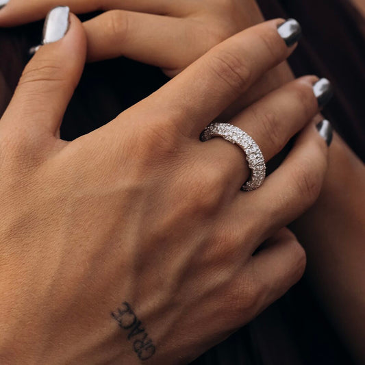 VIVID RING