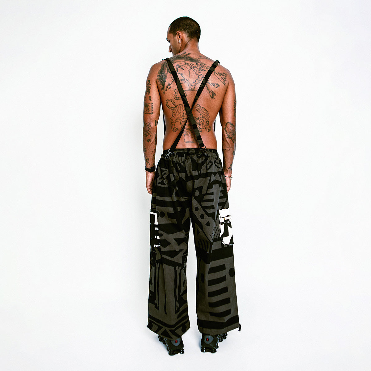 CHARCOAL BAGUS PANTS