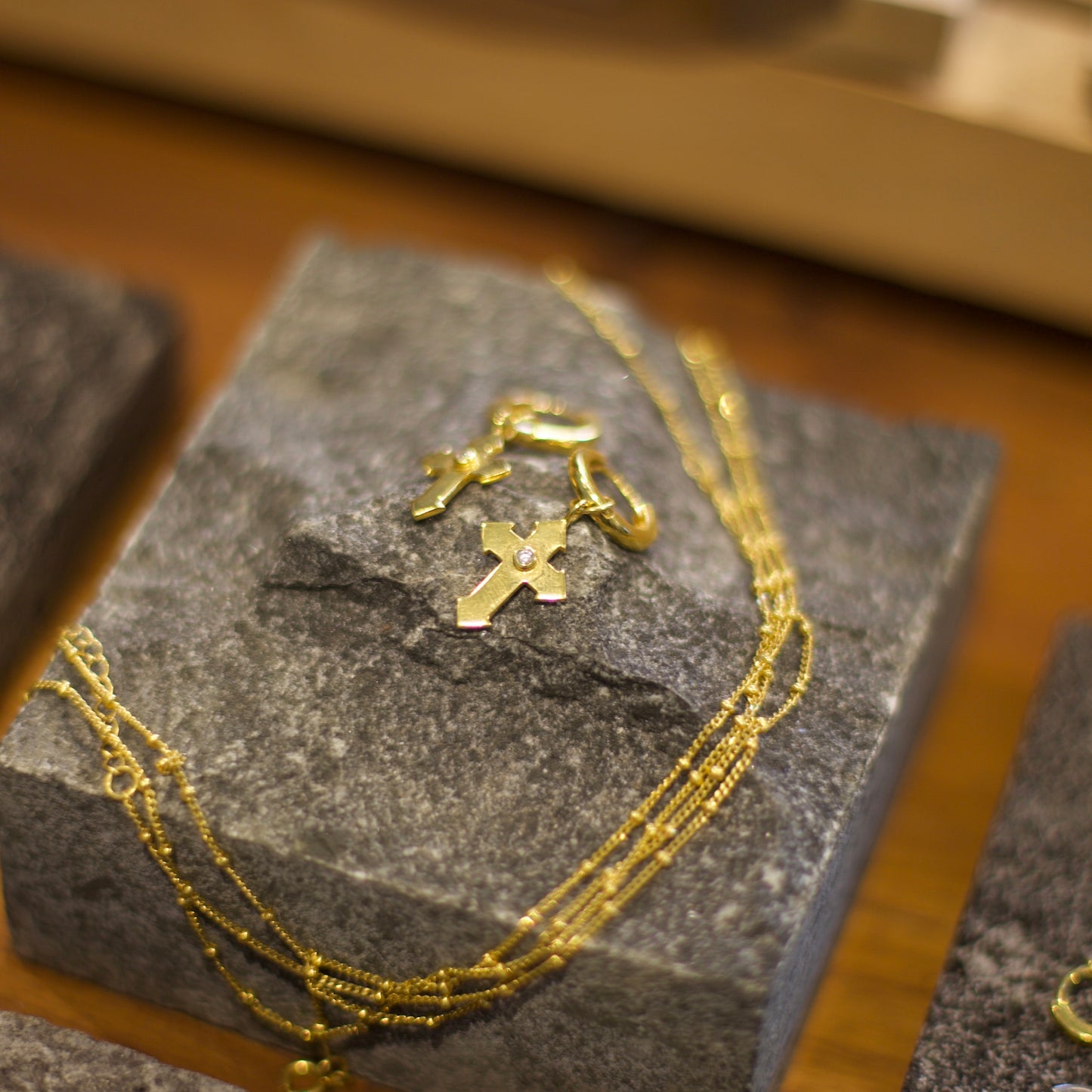 Cross Aiguisé Earrings with Zircon gemstone GOLD-VERMEIL