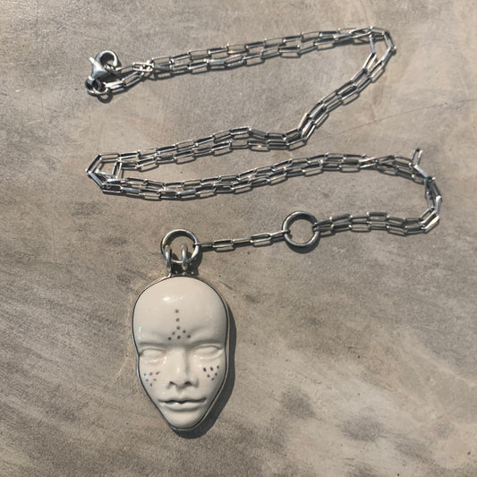 8 face necklace (silver)