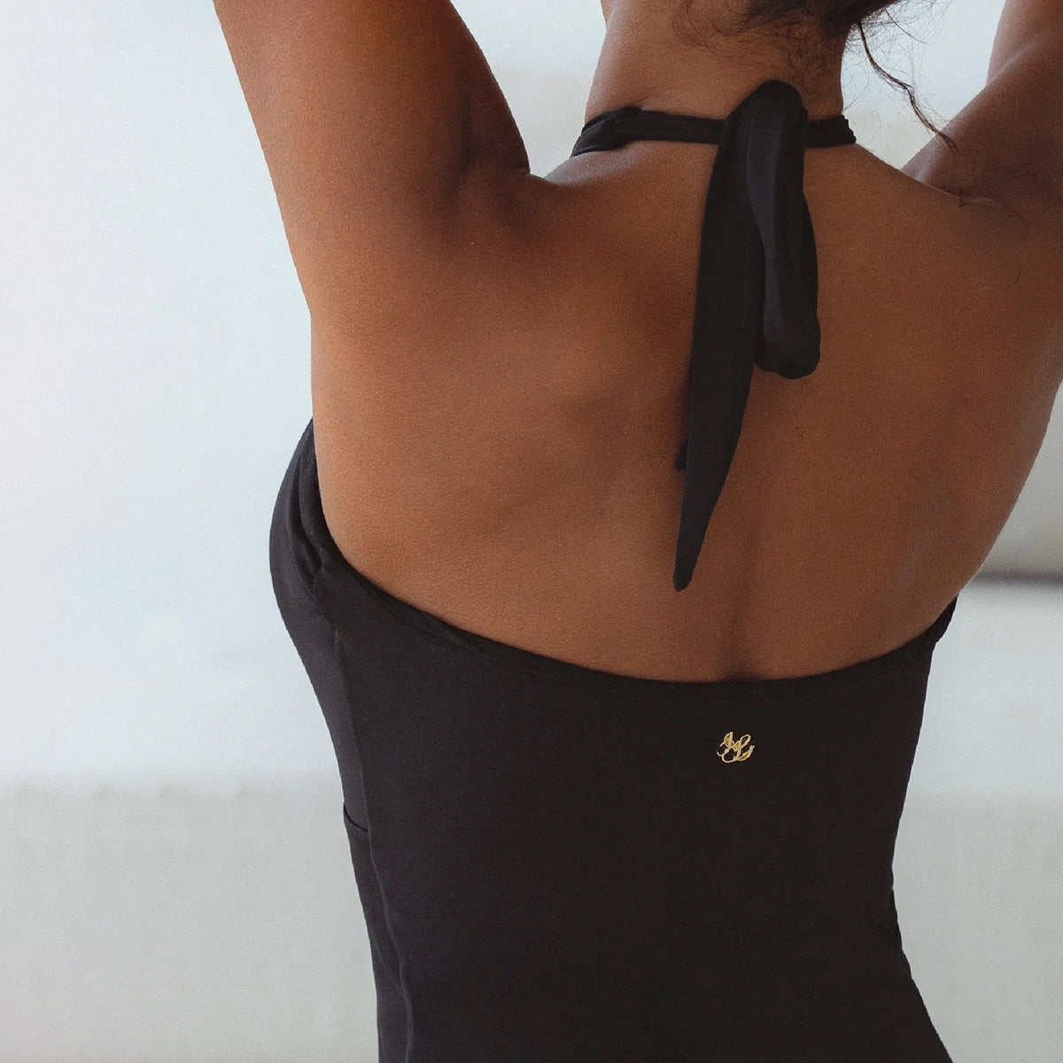 Iliana Swimwear Cross-Over One Piece In Black