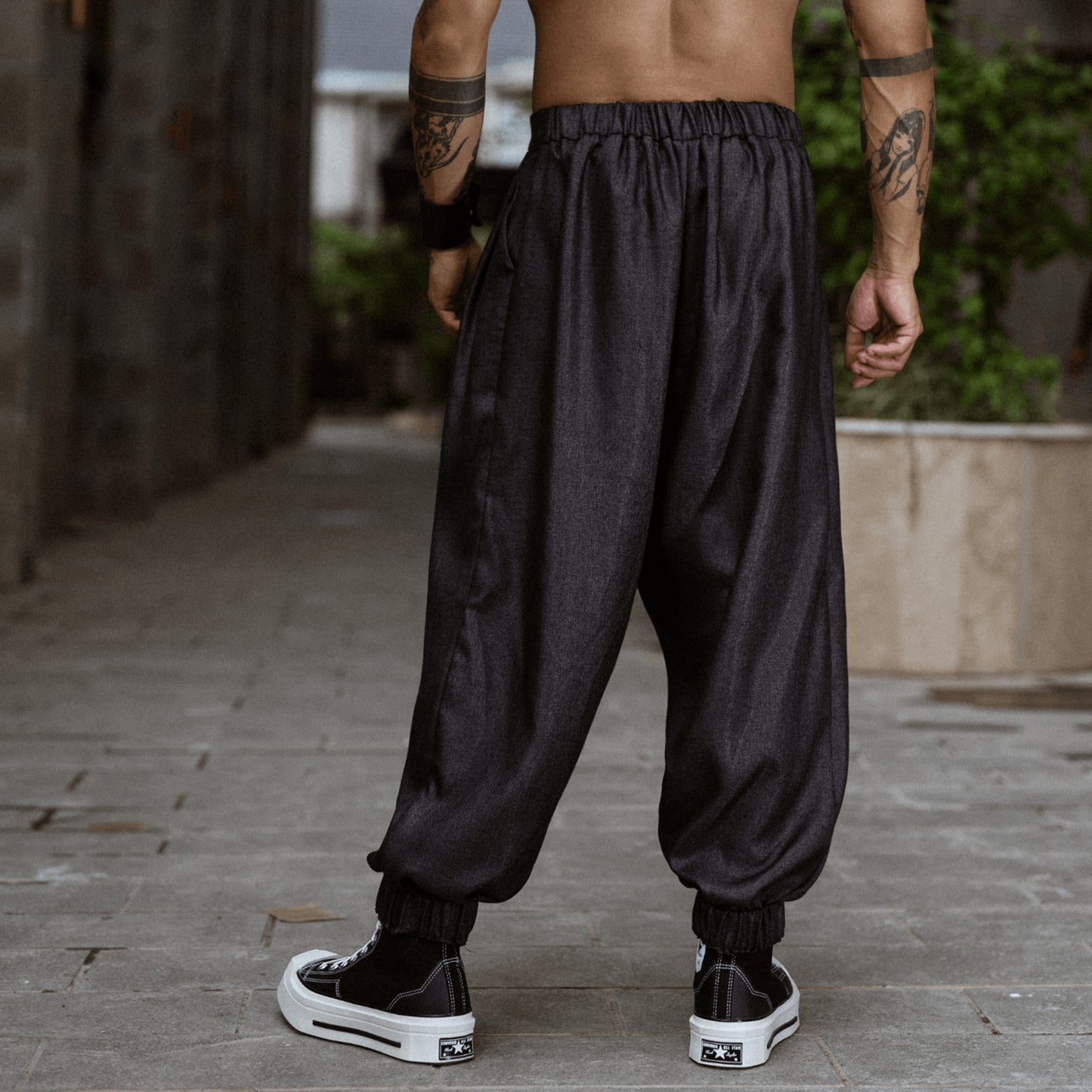 Loose joggers