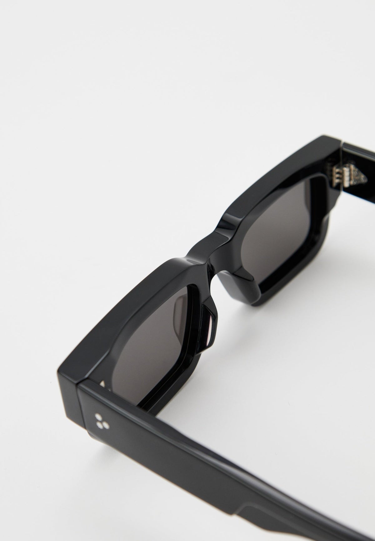 Black Vintage Sunglasses