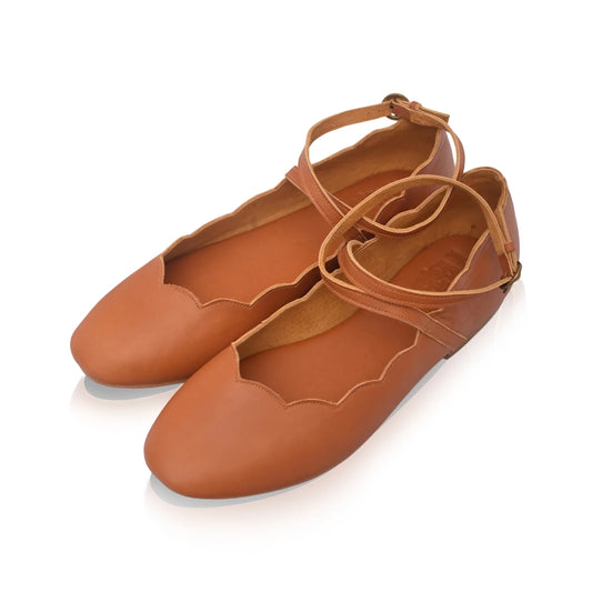 Myrelle Criss-Cross Leather Ballet Flats In Tan