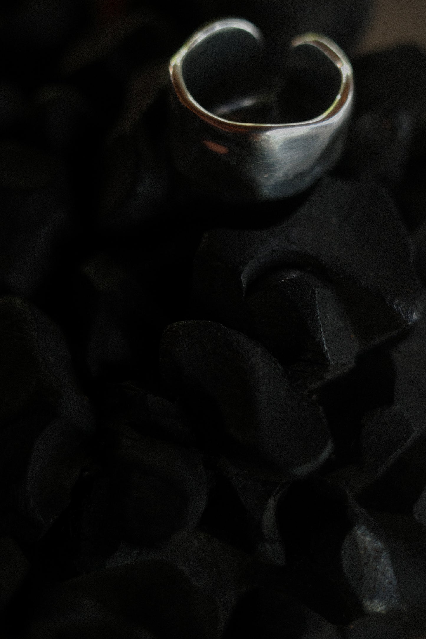 Wide textured ring