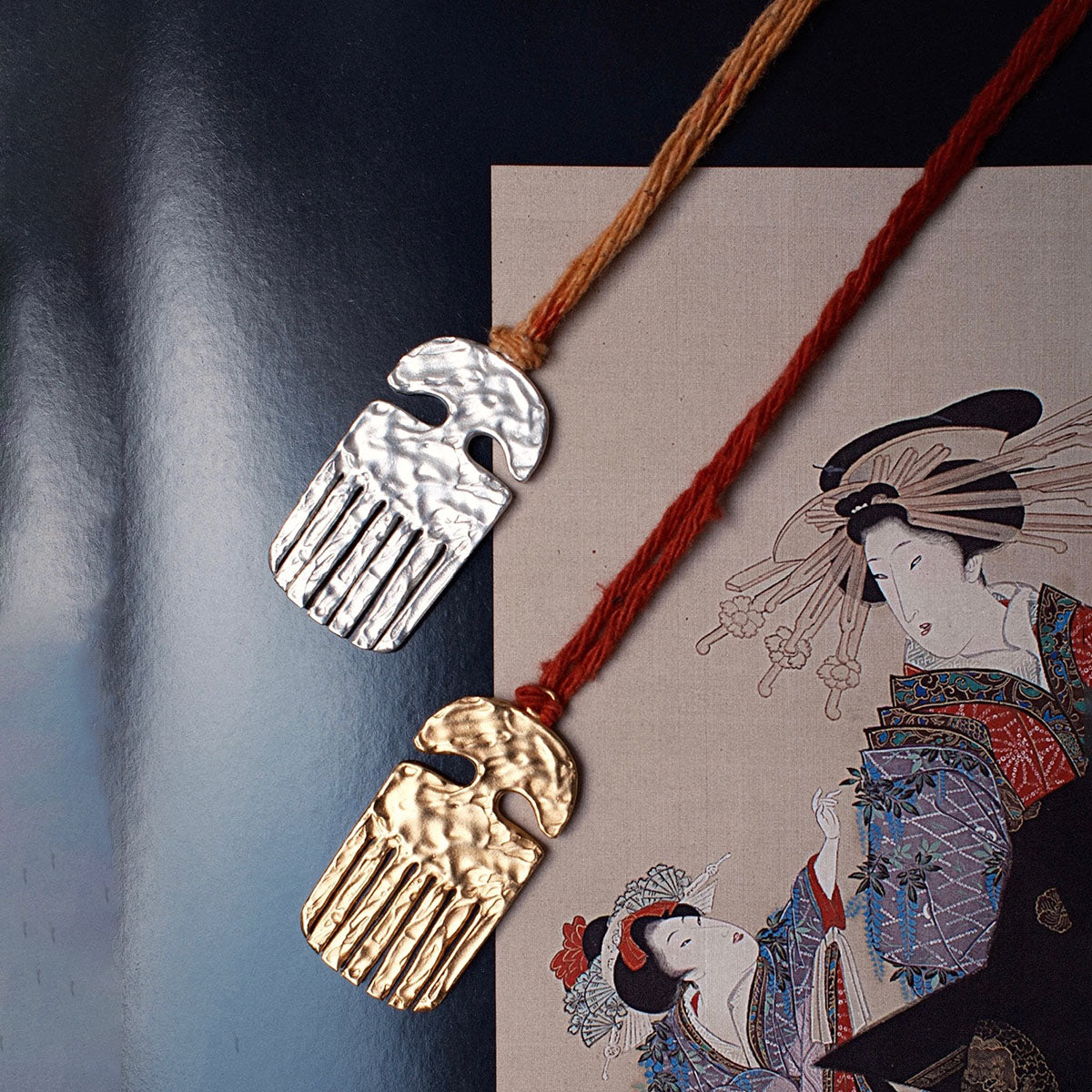 Necklace Kushi Amulet Gold