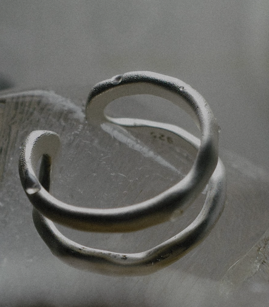 Cuff with hole