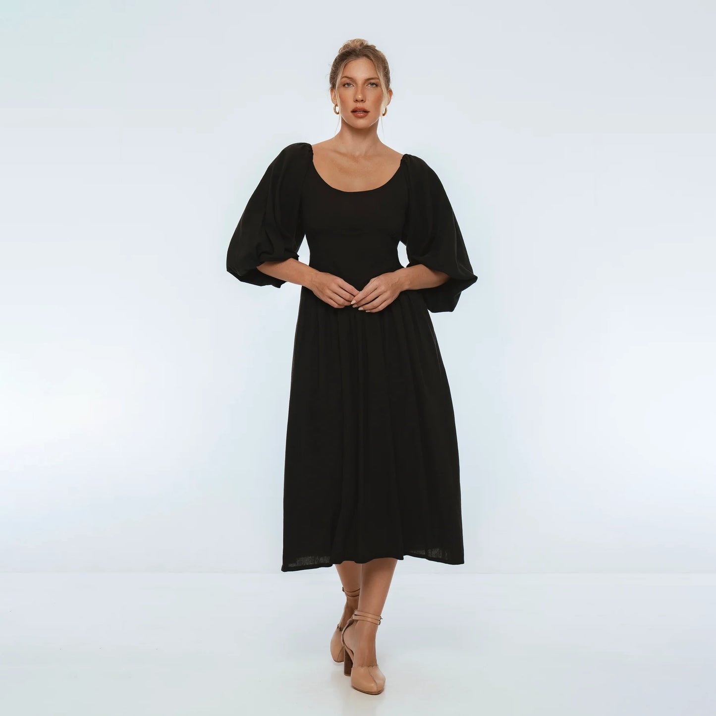Genevieve Puff Sleeve Midi Dress In Black