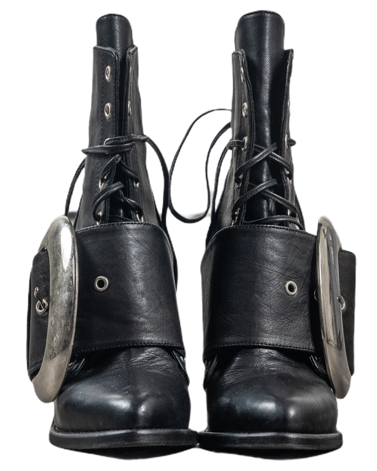 Sotadic boots