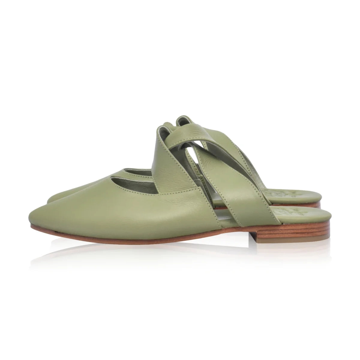 Taj Mahal Pointy Toe Mules In Olive Green