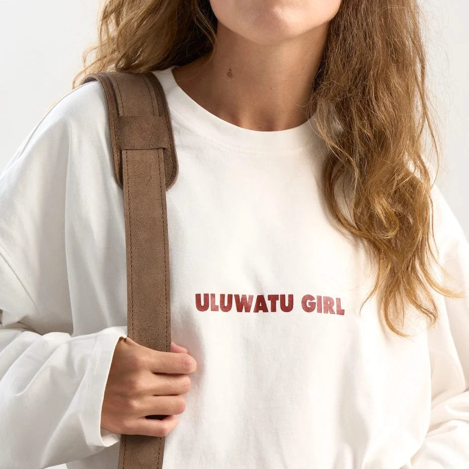 Longsleeve Uluwatu Girl In White