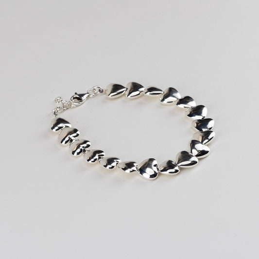 SILVER HEART BRACELET