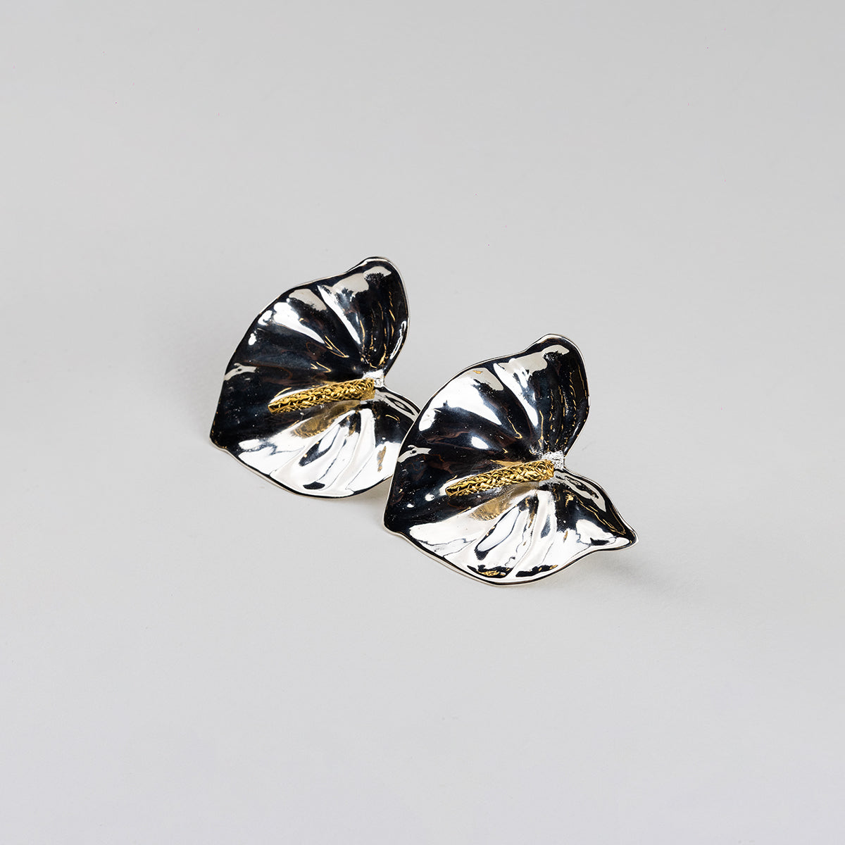 LEAF EARRINGS