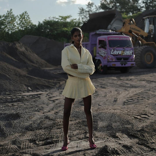 Cheeky Jacket In Yellow