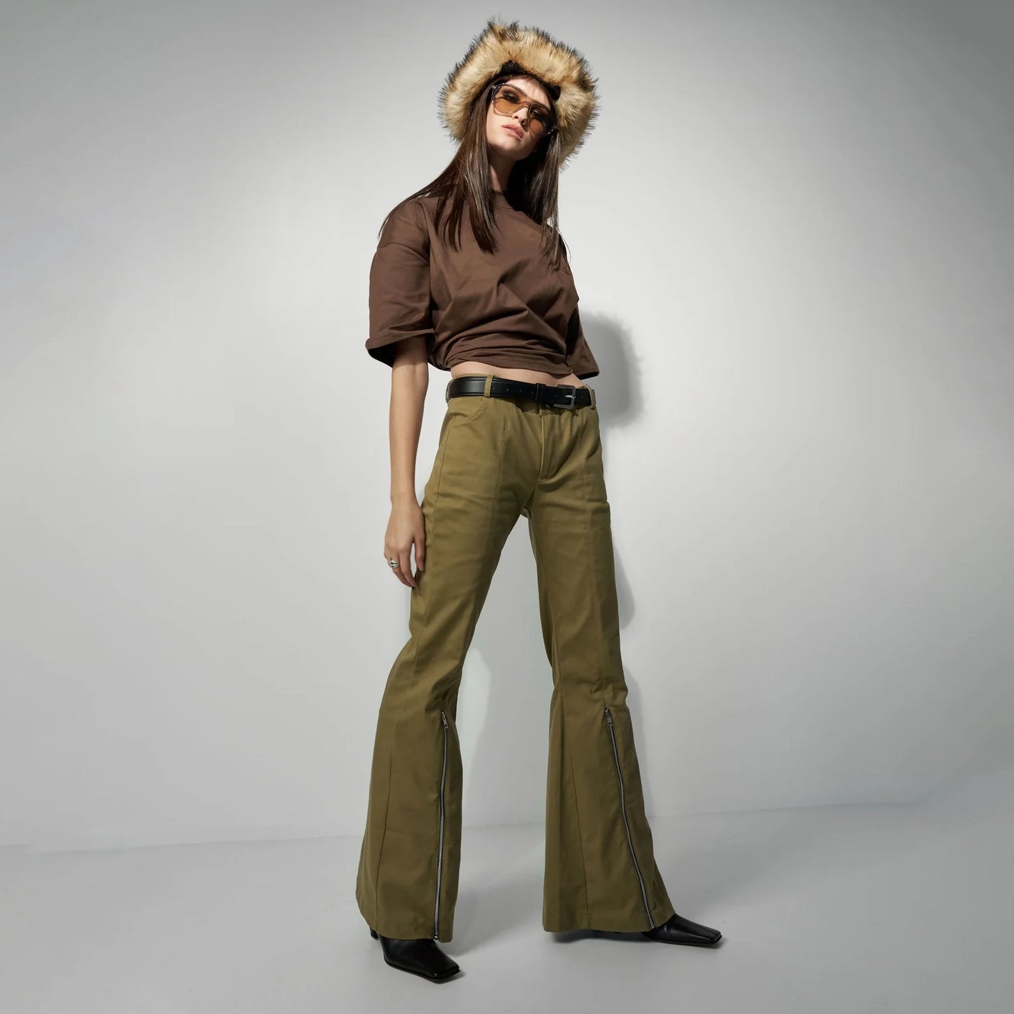 FLARED PANTS WITH LACE DETAILS IN KHAKI