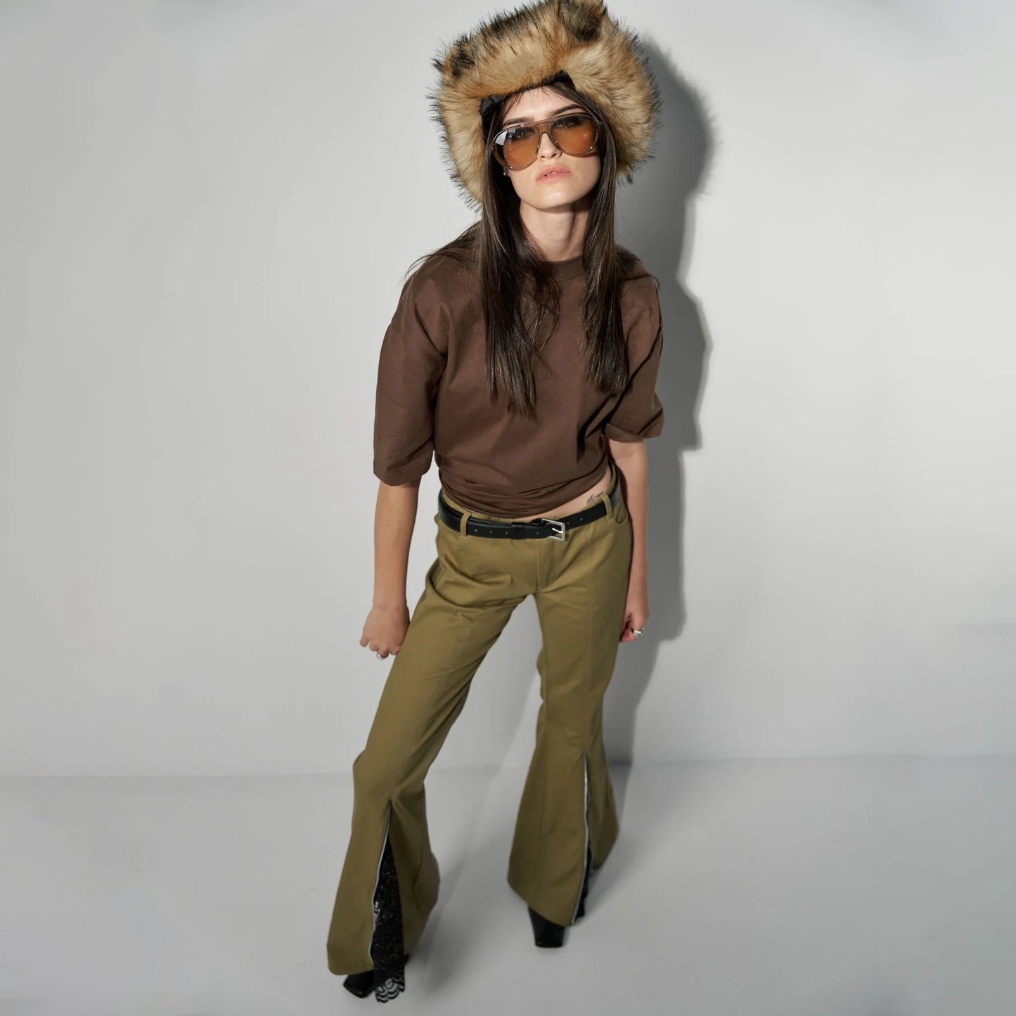 FLARED PANTS WITH LACE DETAILS IN KHAKI
